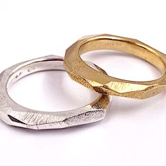 Ringe mit Kristallflächen, Silber und Silber gelbgold vergoldet.